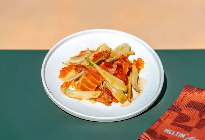 Отель Kyriad Marseille Palais Des Congrès   Vélodrome   Ibis Styles à Partir De Juin 2025