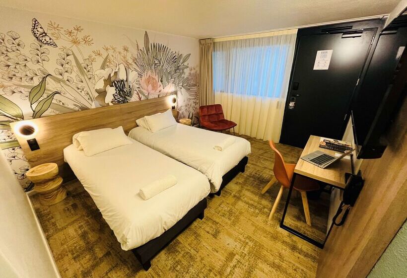 호텔 Kyriad Aéroport Marseille