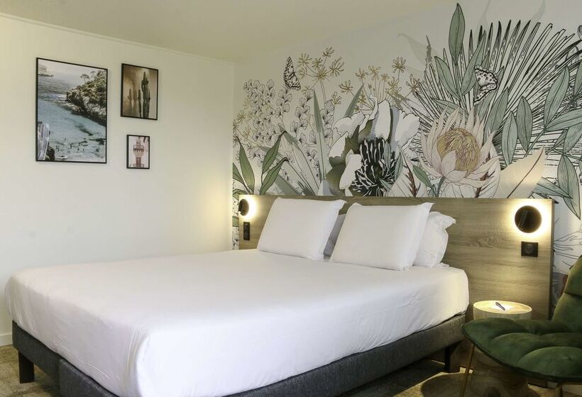 호텔 Kyriad Aéroport Marseille