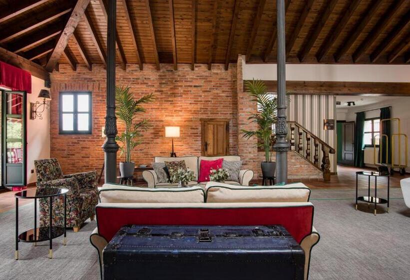 Hotelli Mirador De La Cepada