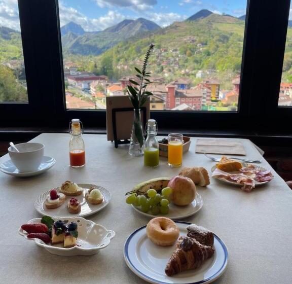 Hotelli Mirador De La Cepada