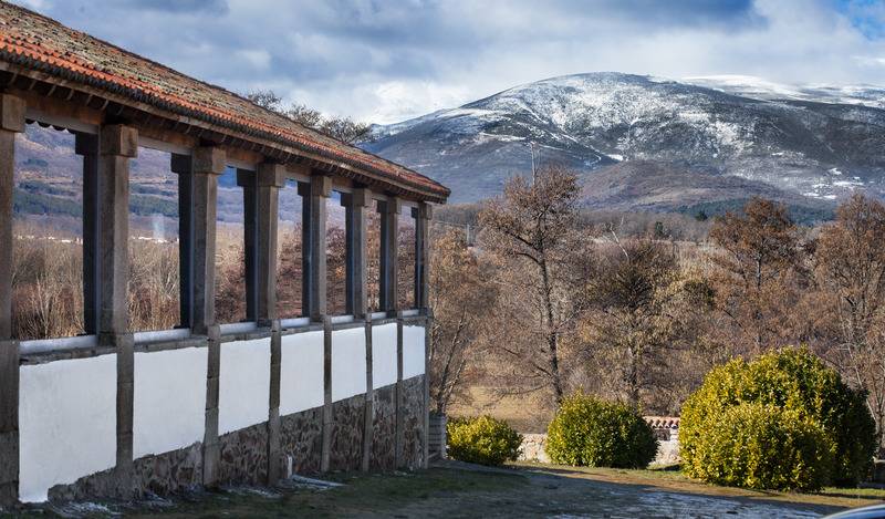 田舎風ホテル Izan Puerta de Gredos