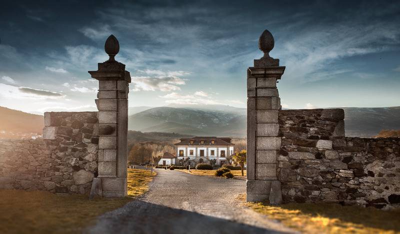 田舎風ホテル Izan Puerta de Gredos