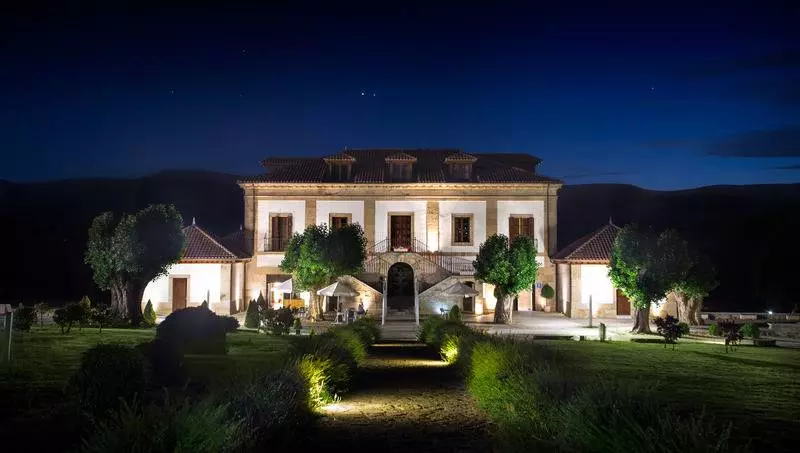 乡村酒店 Izan Puerta de Gredos