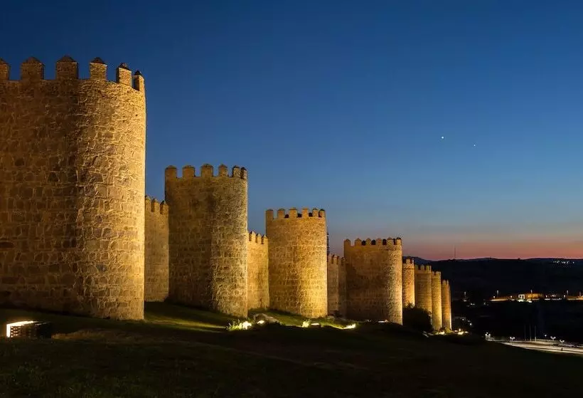 乡村酒店 Izan Puerta de Gredos