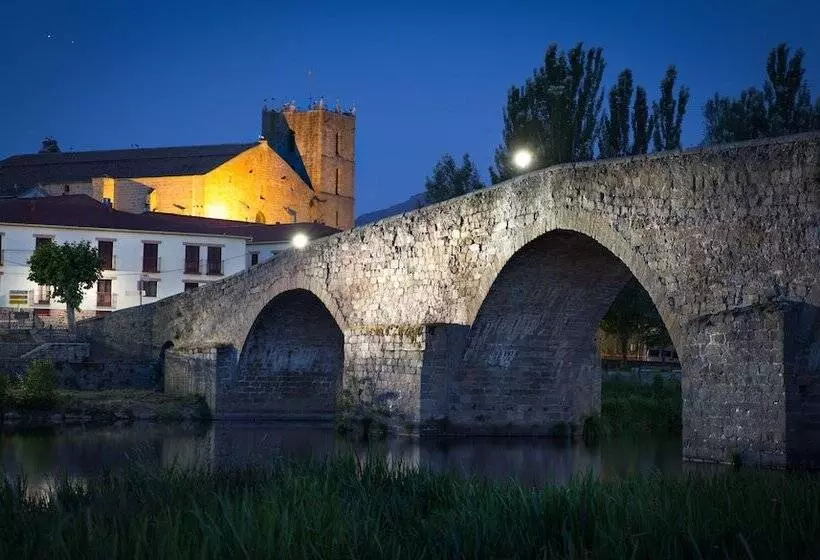 乡村酒店 Izan Puerta de Gredos