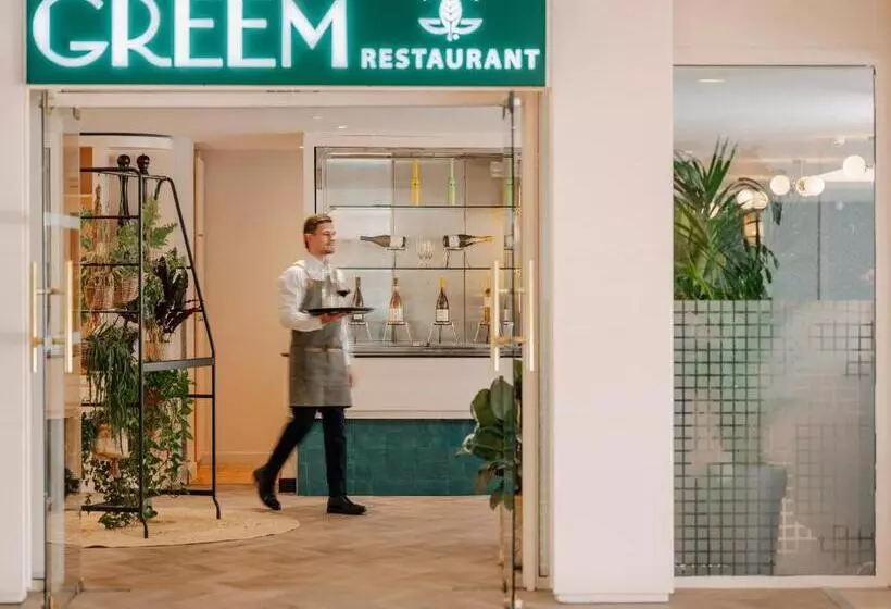 Novotel Paris Centre Tour Eiffel