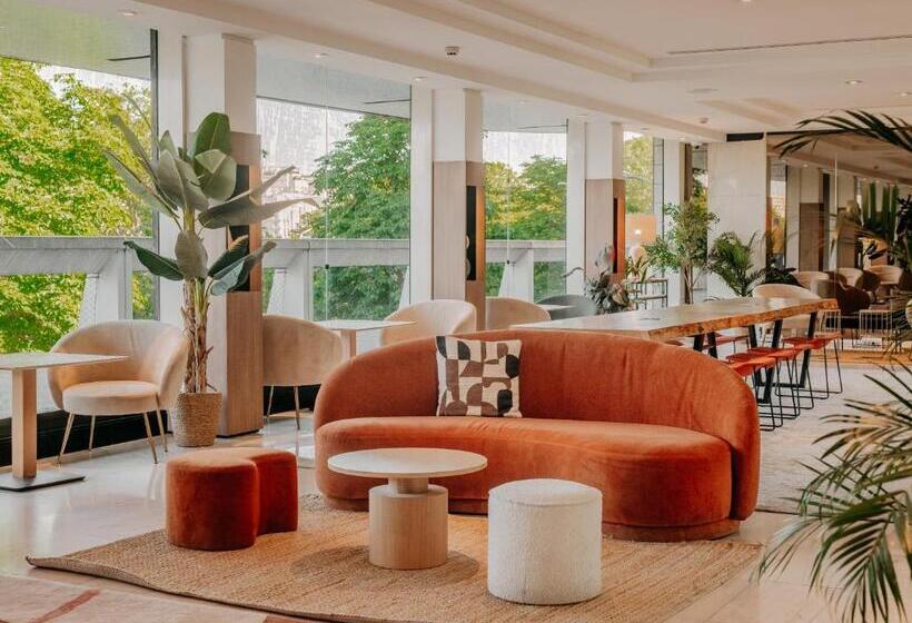 Novotel Paris Centre Tour Eiffel