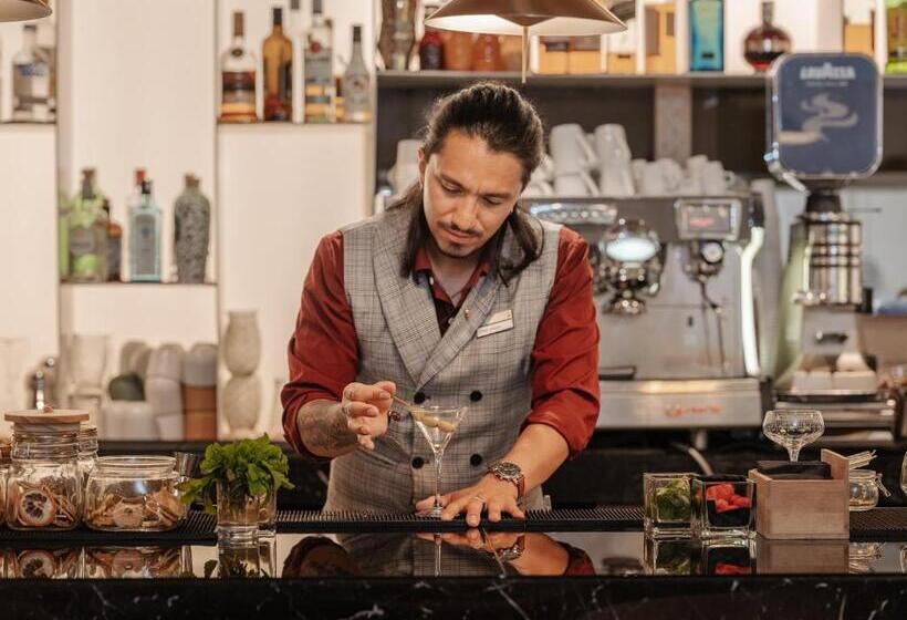 Novotel Paris Centre Tour Eiffel