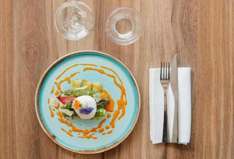 Novotel Paris Centre Tour Eiffel