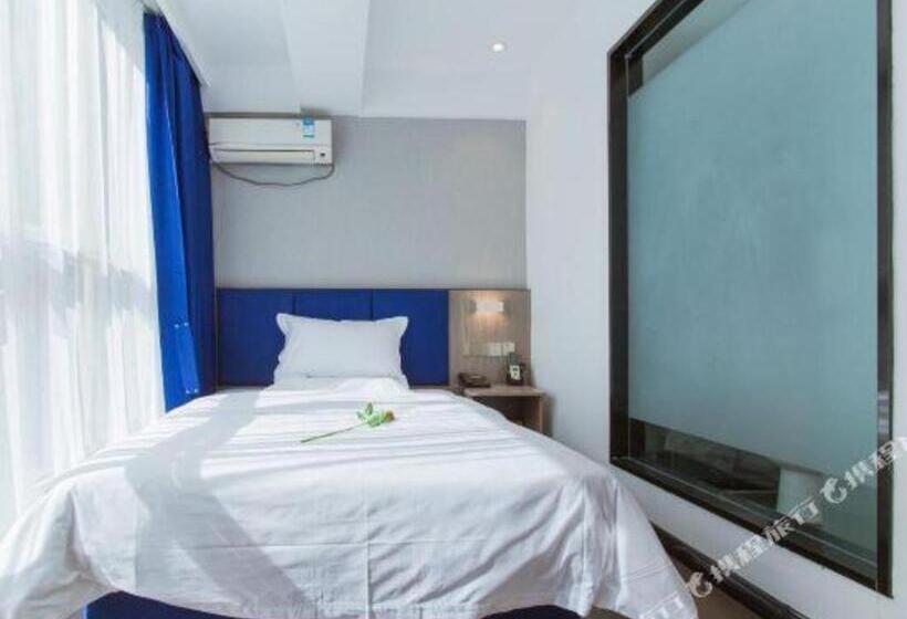 Hotel 7 Days Premium Qingdao Railway Station Zhanqiao Badaxia Plaza