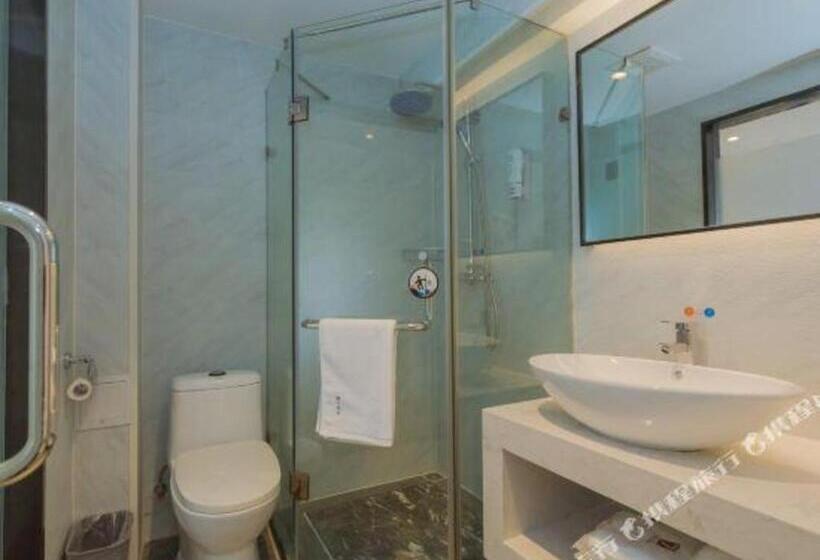 Hotel 7 Days Premium Qingdao Railway Station Zhanqiao Badaxia Plaza