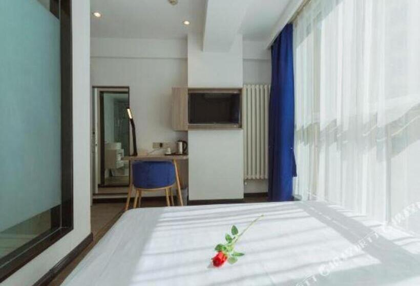 Hotel 7 Days Premium Qingdao Railway Station Zhanqiao Badaxia Plaza