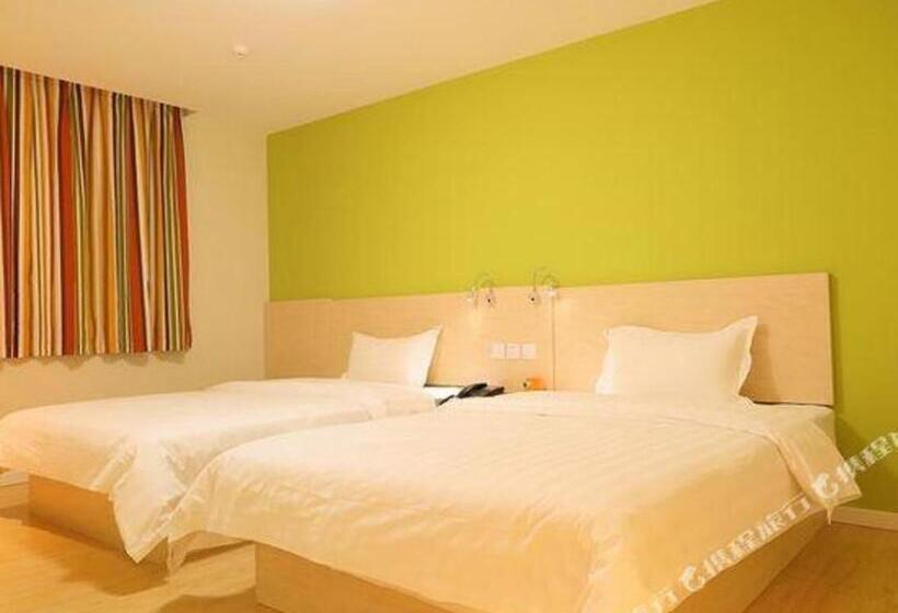 Hotel 7 Days Premium Qingdao Railway Station Zhanqiao Badaxia Plaza