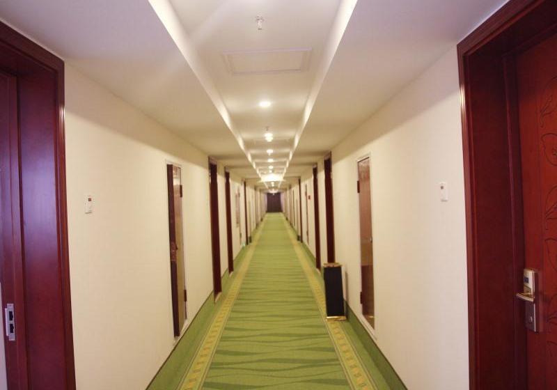 בית מלון כפרי Greentree Inn Shandong Heze Huaying Road Express