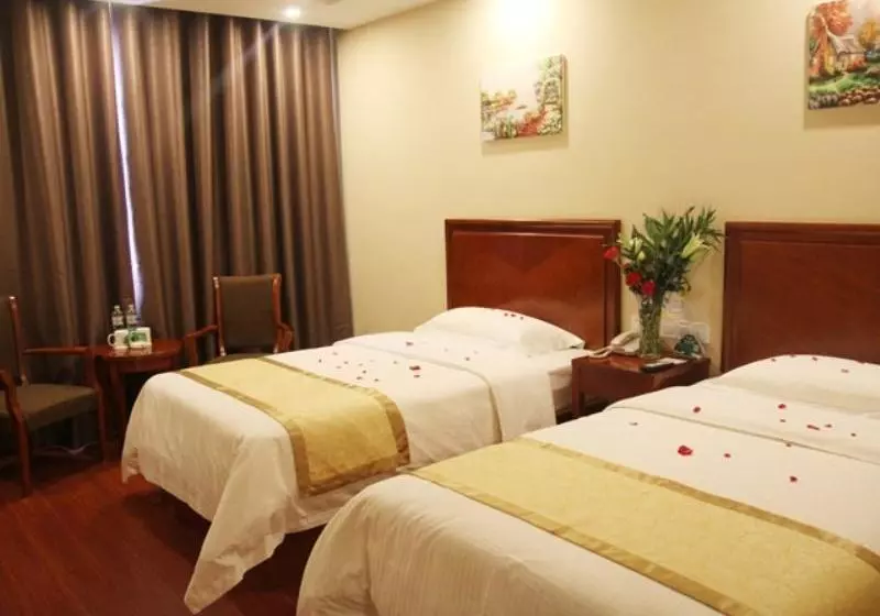 ホテル Greentree Inn Shandong Heze Huaying Road Express