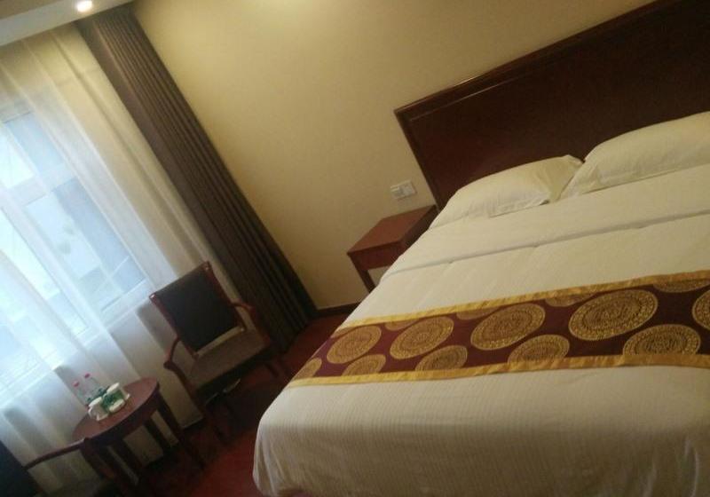 בית מלון כפרי Greentree Inn Shandong Heze Huaying Road Express