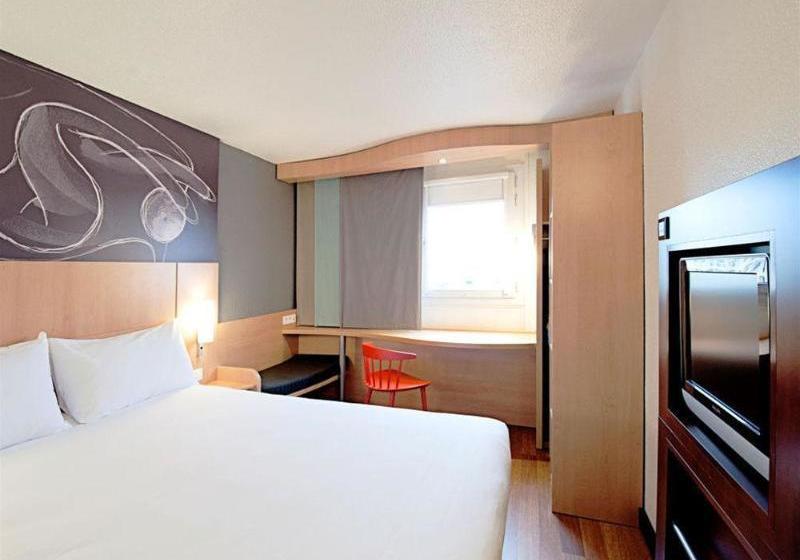 Hotel Ibis Bengbu Huaihe Road Railway Station