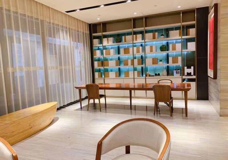 هتل Ji Xuzhou Suning Plaza