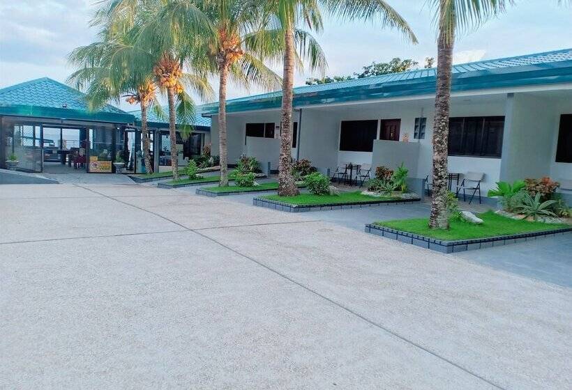 ホテル Cave Beach Resort Boutique Luxury Accomodation