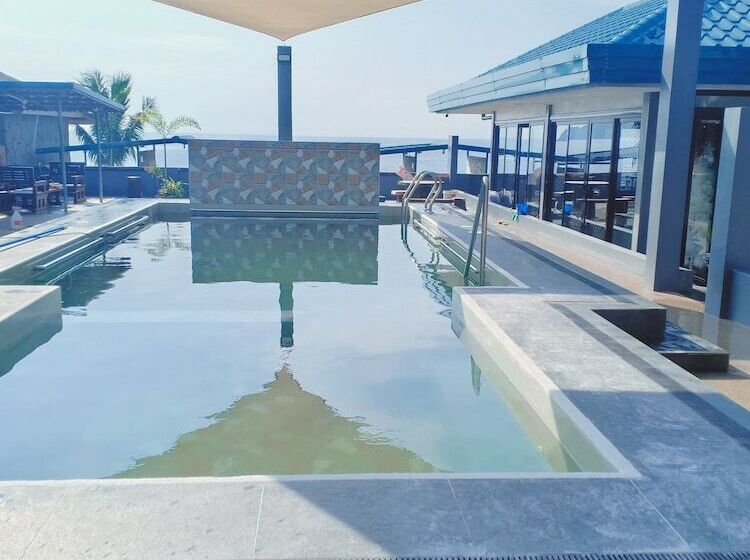 ホテル Cave Beach Resort Boutique Luxury Accomodation