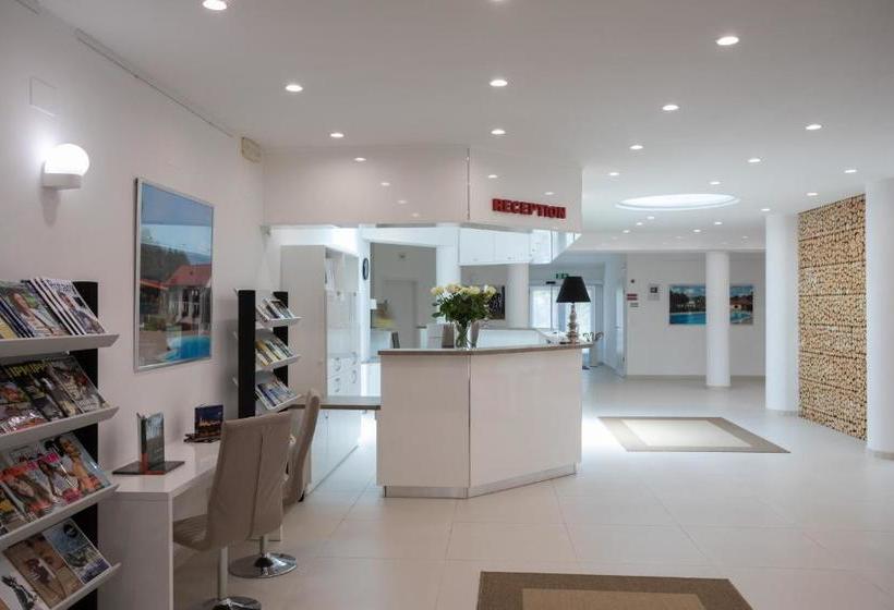 Отель Csipkerozsa Park