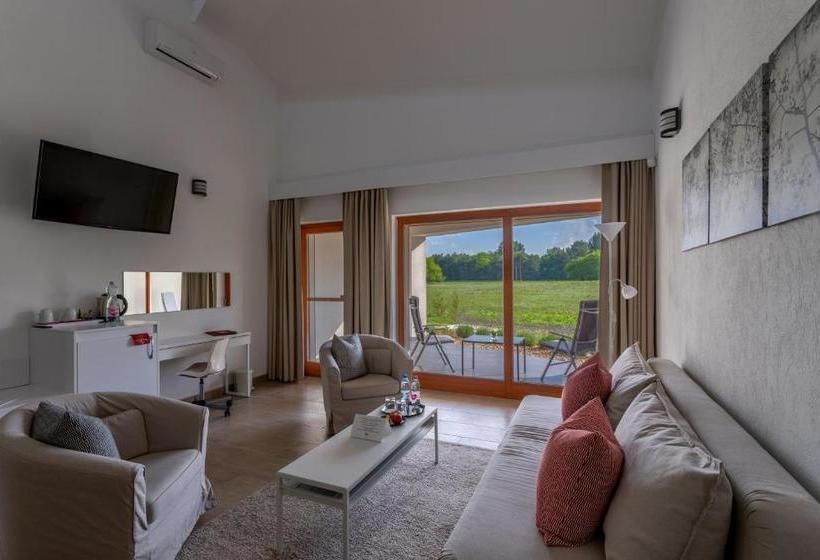 Отель Csipkerozsa Park