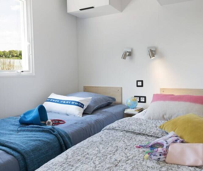 Hotel Lagrange Vacances Camping De L Arquet