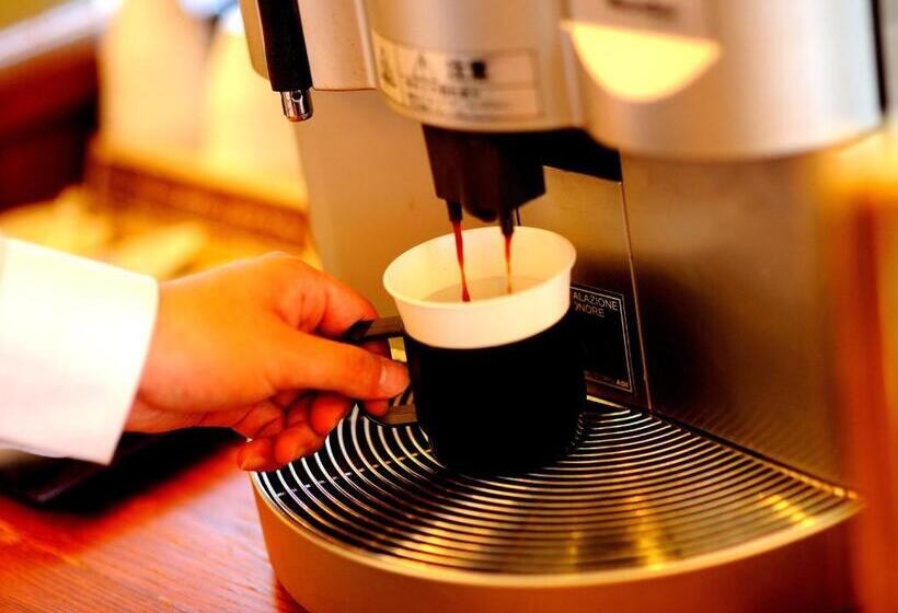 호텔 Route Inn Tome