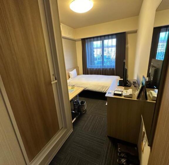 호텔 Route Inn Tome