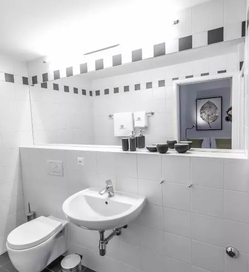 ベッドアンドブレックファースト Villa Muralto Rooms & Garden