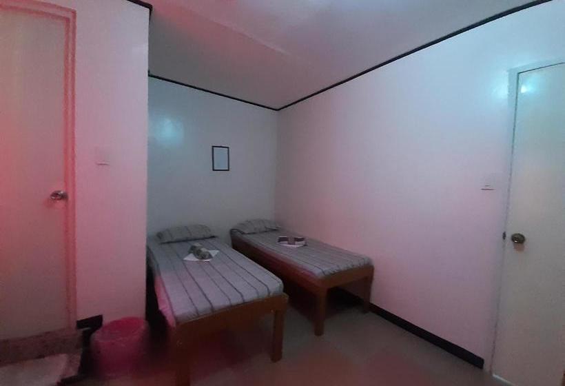 בית מלון כפרי Oyo 629 Don Pablo Lodge