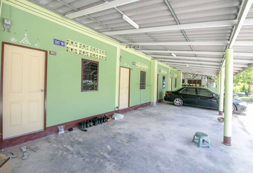 Hotel Oyo 951 Baan I Aoon