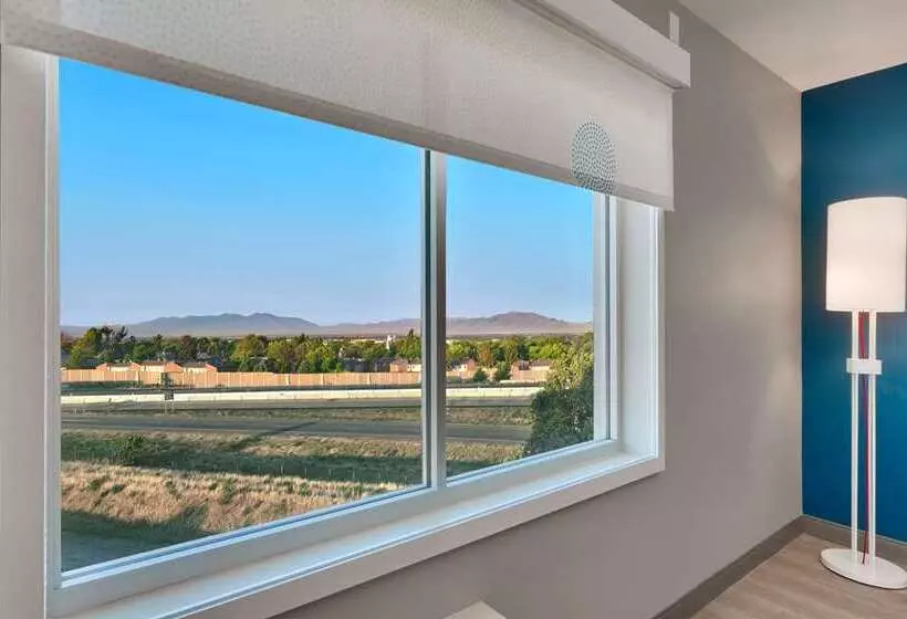Hotel Tru By Hilton Clearfield Hill Air Force Base, Ut