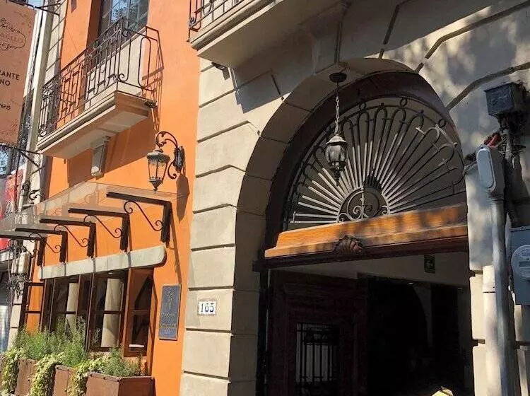 ペンション Casa Raffaello