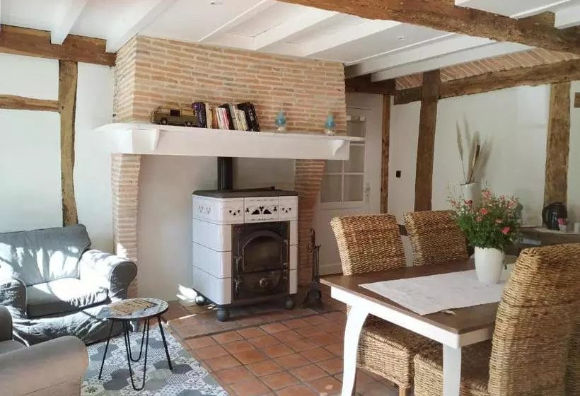 Aamiaismajoitus (B&B) La Résinière De Pirique