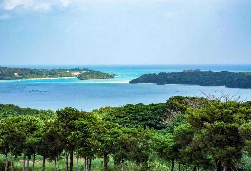 Hotelli Asobibase Yamabarehouse