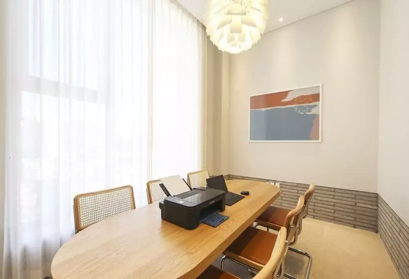 Hermon Hotel Gangseo