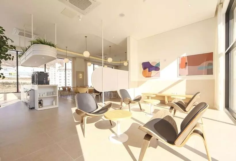 Hermon Hotel Gangseo