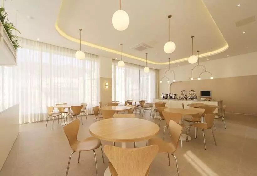 Hermon Hotel Gangseo
