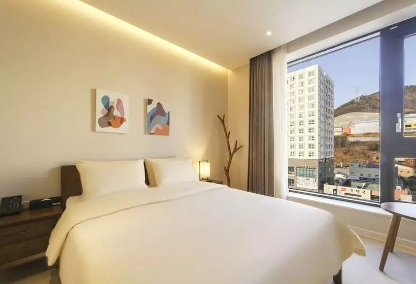 Hermon Hotel Gangseo