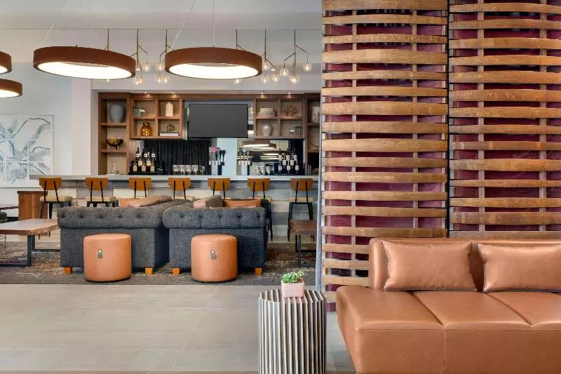 ホテル La Quinta Inn & Suites By Wyndham Santa Rosa Sonoma