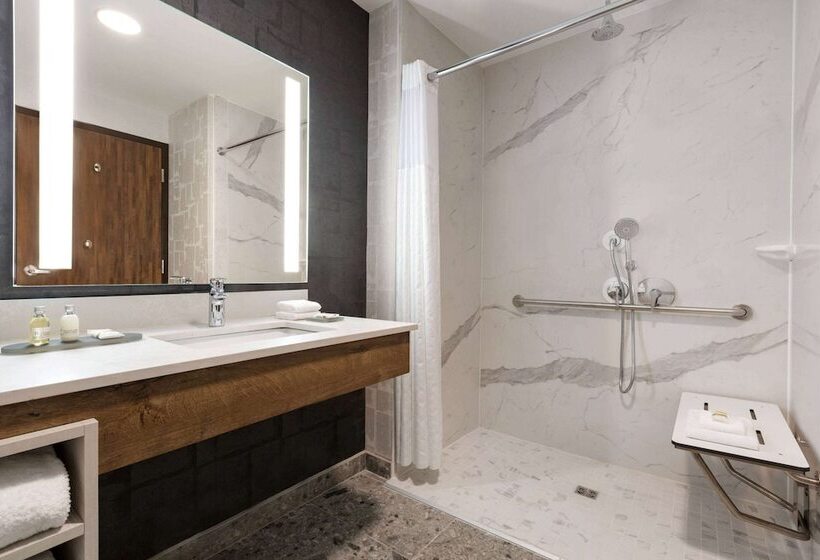 ホテル La Quinta Inn & Suites By Wyndham Santa Rosa Sonoma