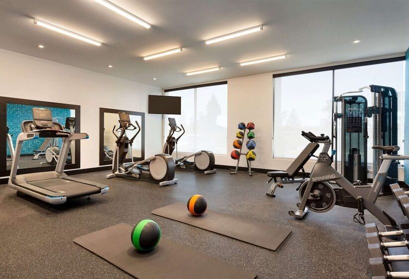 ホテル La Quinta Inn & Suites By Wyndham Santa Rosa Sonoma