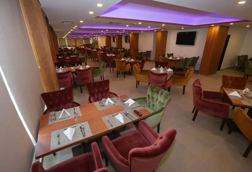 هتل Name Samawer By Wynndham Amman