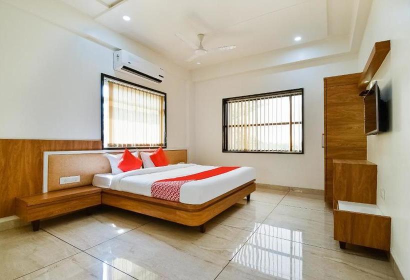 Hotell Oyo 71253 Milan Palace