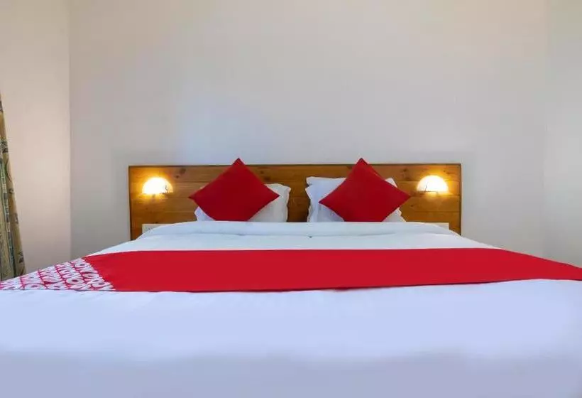 Hotelli Oyo 72047 Thankaiya Lodge