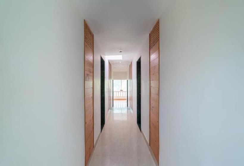 호텔 Oyo 72047 Thankaiya Lodge