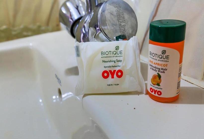 호텔 Oyo 72047 Thankaiya Lodge