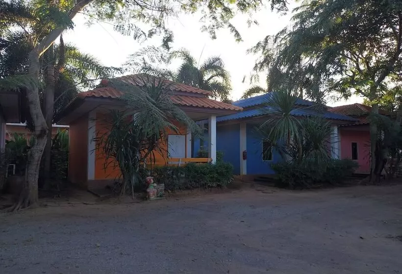 ホテル Review Resort